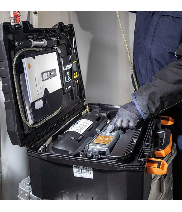 TESTO 324 Pressure and leakage measuring instrument