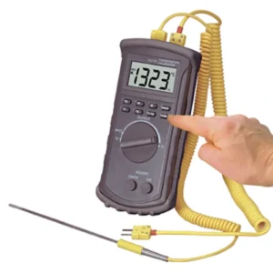 Omega CL3512A Temperature Calibrator and Thermometer