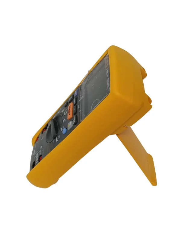 Fluke 1587 FC insulation multimeter standing on its built-in kickstand