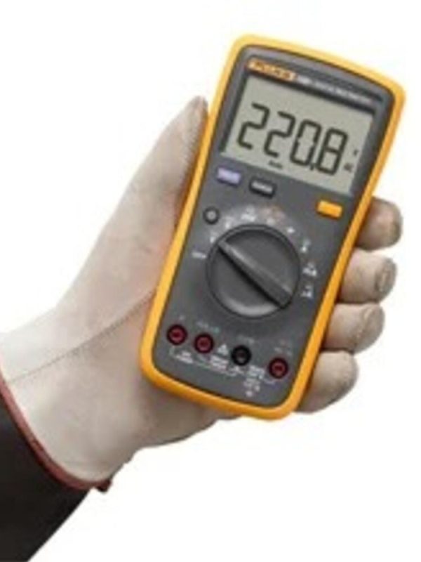 Fluke 15B+ Digital Multimeter