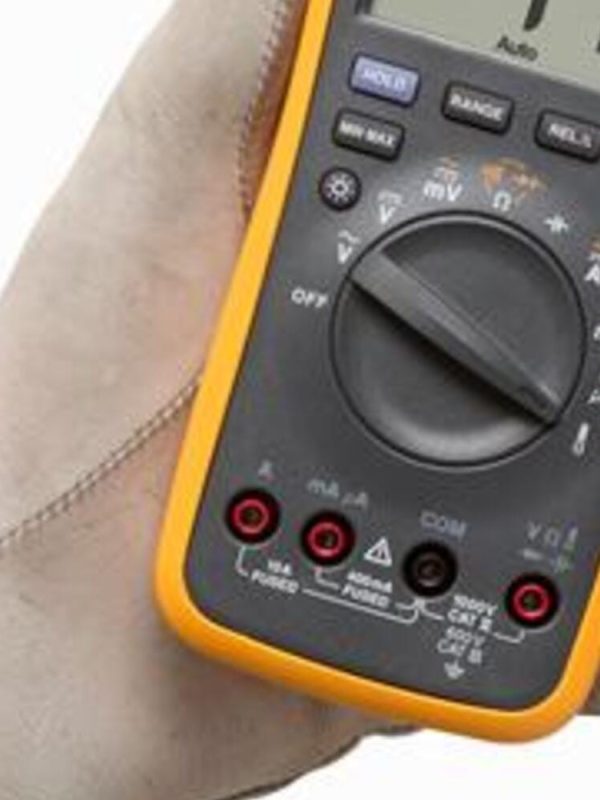 Fluke 17B+ Digital Multimeter