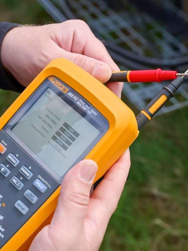 Fluke 283 FC/PV Solar Kit with TLPV1 and TLPV2 Test Leads