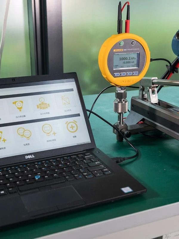 Fluke 730LTP/40K Pressure Test Pump