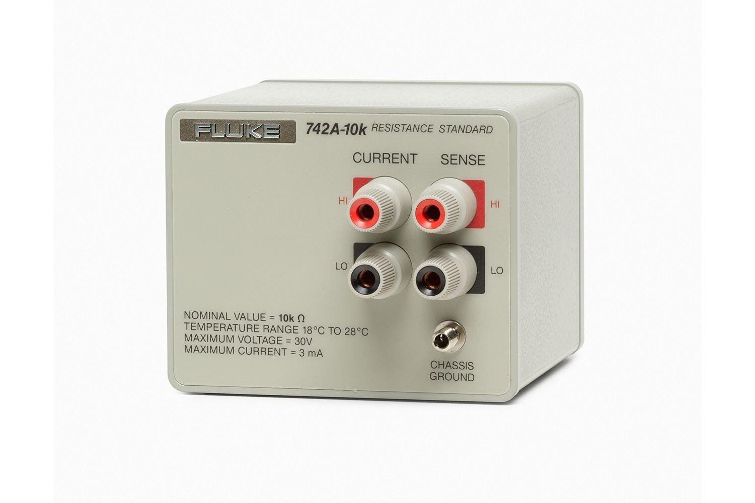 Fluke 742A Resistance Standards
