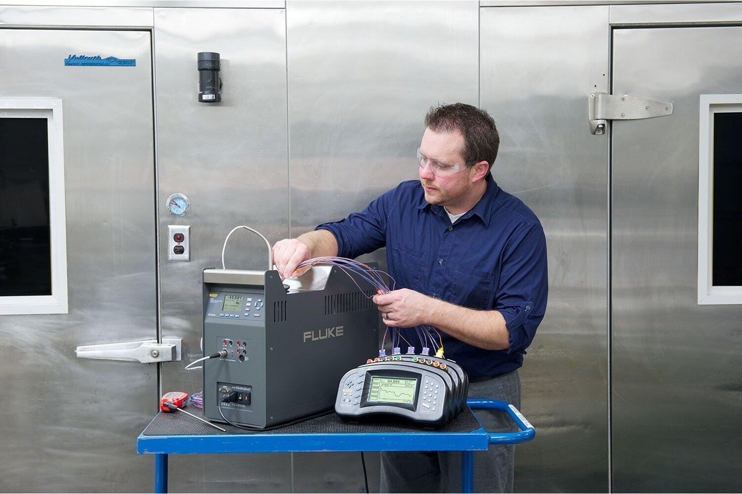 Fluke 9190A Ultra-Cool Field Metrology Well