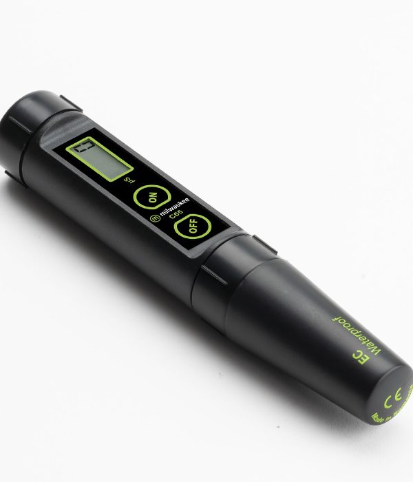 Milwaukee C65 Low Range Waterproof Conductivity Pen with ATC and Replaceable Electrode